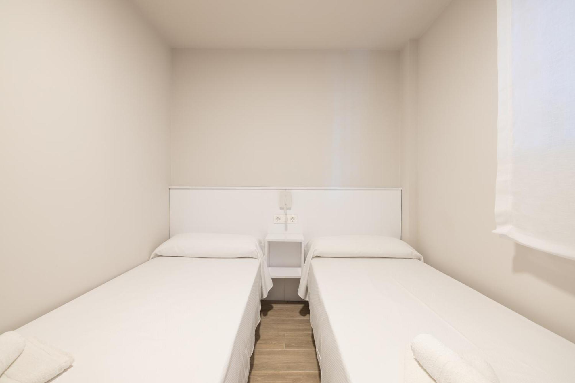 Apartaments Voralmar - Mas D'En Gran カンブリルス エクステリア 写真